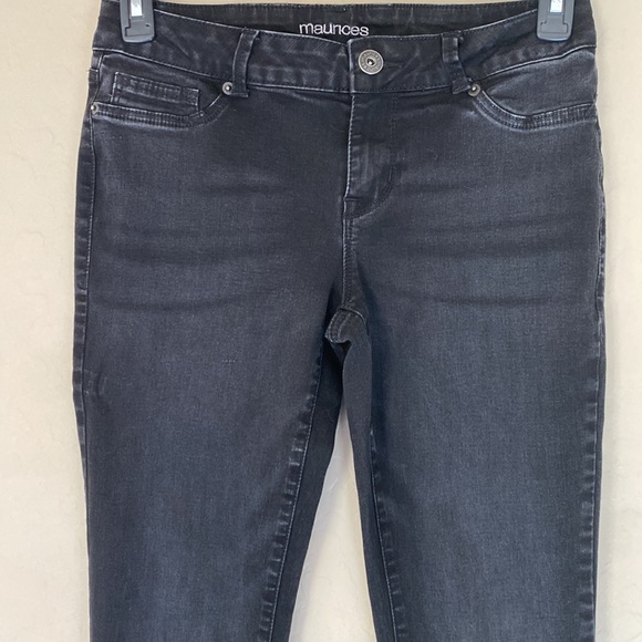 Maurices, medium short, black jeans - Picture 4 of 6